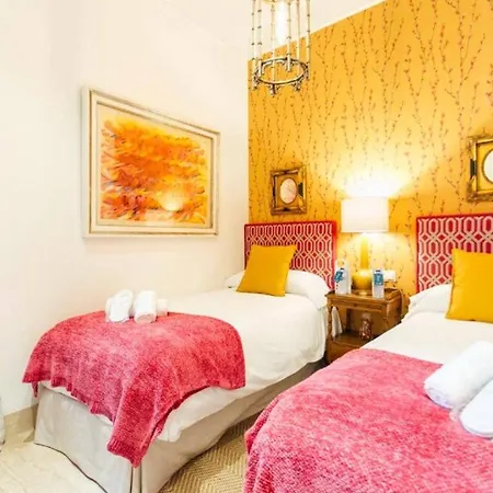 公寓 New With Height- 2bd 1bth- Pajaritos *