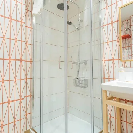 Colorful And Authentic Duplex In Apartmán Sevilla