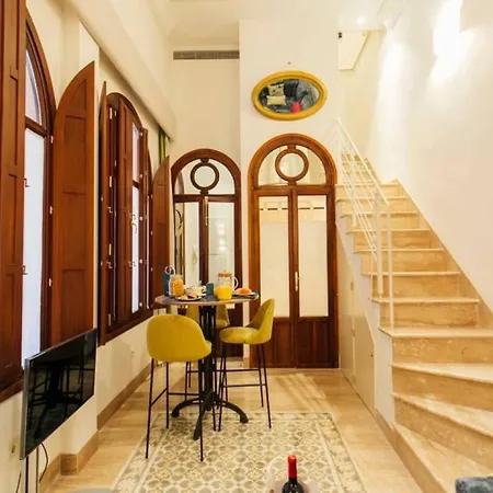 Colorful And Authentic Duplex In * Sevilla