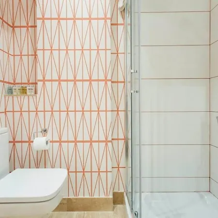 Colorful And Authentic Duplex In Apartmán