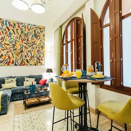 New With Height- 2bd 1bth- Pajaritos Seville